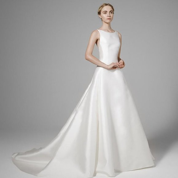Peter Langner "The Leila" WEDDING DRESS - Picture 3 of 8